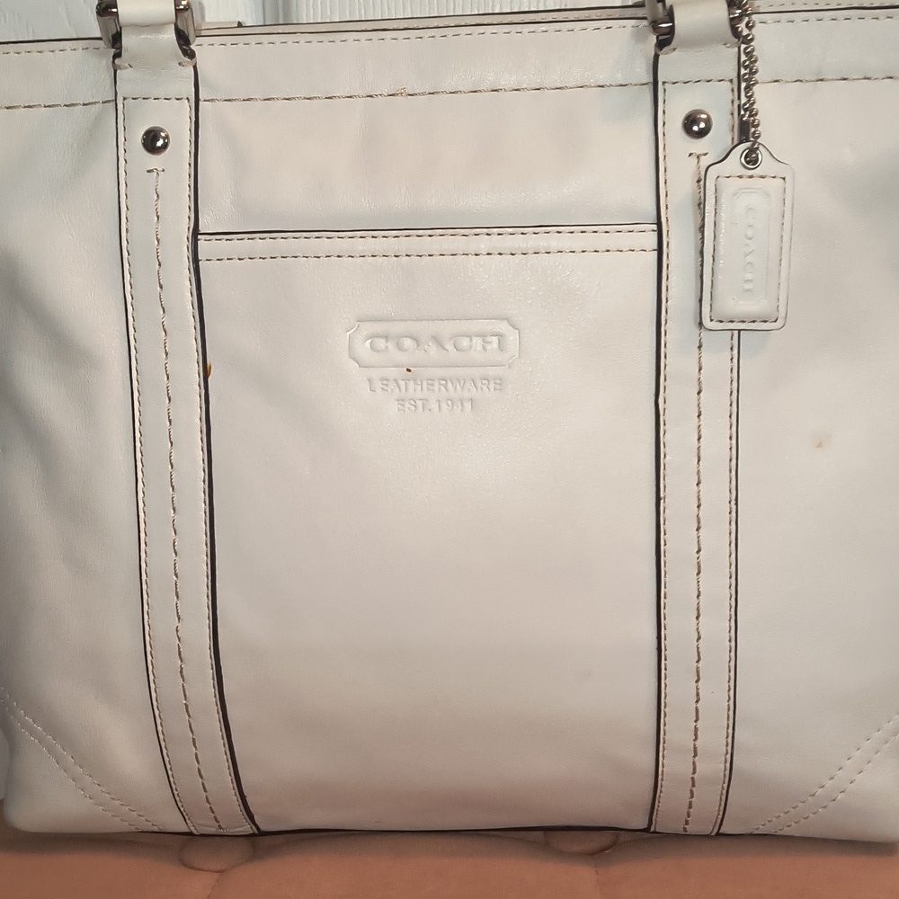 Coach Leather East West Gallery Tote F13098 - Picture 2 of 15
